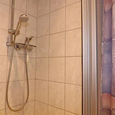 بيت للعطل Ferienhaeuser Am Teich, *