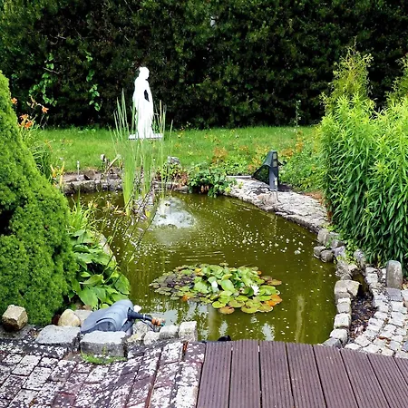 Ferienhaeuser Am Teich In Holiday home