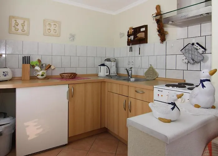 Ferienhaeuser Am Teich,