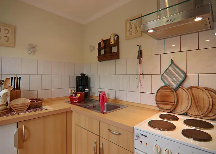 Ferienhaeuser Am Teich, * Zinnowitz